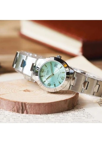 Жіночий годинник LTP-1241D-3A, кварцовий, сталевий браслет, WR 30 м Casio (402865782)