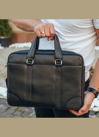 Чоловіча шкіряна класична сумка для ноутбука та документів чорна KL-63834 Tiding Bag (341309416)