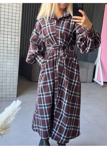 Темно-бежевое платье-рубашка Garna в клетку