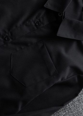 Черная классическая рубашка однотонная No Brand с длинным рукавом