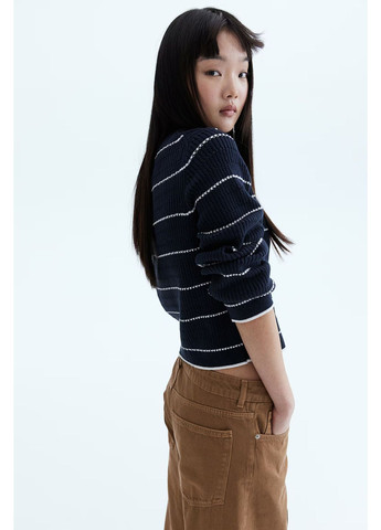 Синій демісезонний джемпер з дірчатим візерунком жіночий синій м джемпер H&M