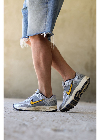 Сірі Літні кросівки чоловічі nike “laser orange” No Brand Zoom Vomero 5