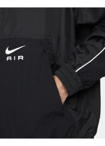 Чорна демісезонна куртка air black fn7687-010 Nike