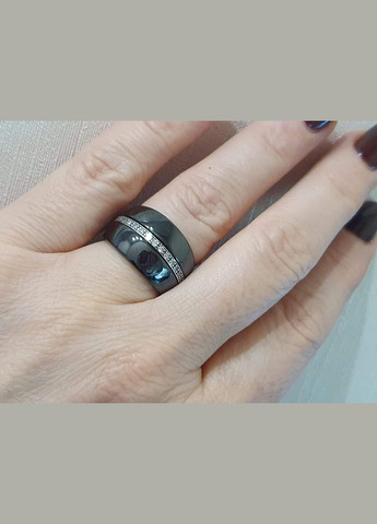 Серебряное кольцо с керамикой и фианитами. С1107ч Aurora (315884144)