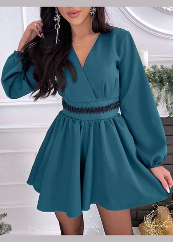 Стильний комбінезон з прикрасою Vakko комбінезон-шорти однотонний темно-бірюзовий святковий, вечірній костюмна