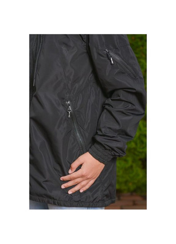 Черная демисезонная ветровка No Brand