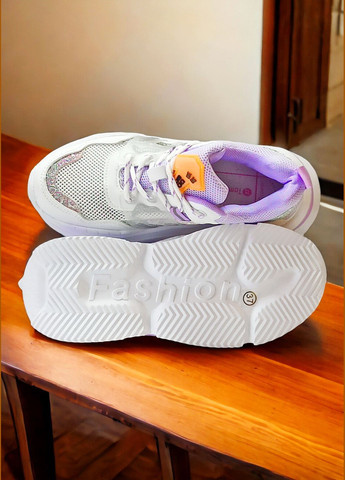 Білі всесезонні дитячі кросівки для дівчинки підлітка том м 9947y Tom.M