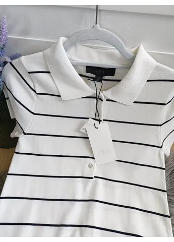 Білий коротка трикотажна сукня у смужку Zara