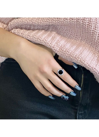 🖤 Срібна каблучка з чорним оніксом і білим кубічним цирконієм – контраст, який зачаровує Family Jewelry House (351897783)