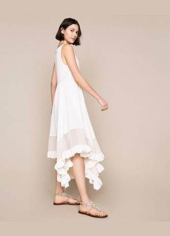 Айворі коктейльна сукня з пишною спідницею Twinset однотонна