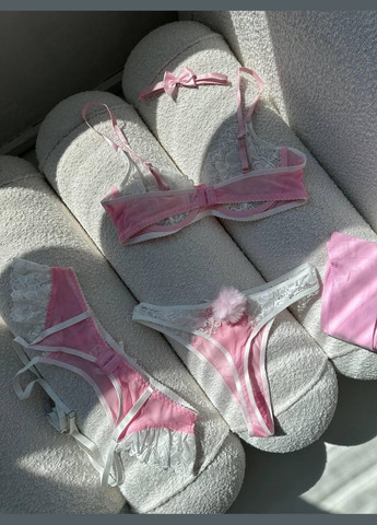 Розовый пылкий и соблазнительный комплект – идеальный выбор для особого случая No Brand