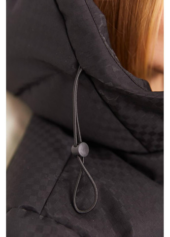 Черная стильная демисезонная куртка с элегантным силуэтом и премиальным дизайном. Vakko