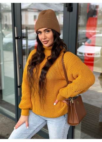 Жовтий зимовий жіночий однотонний светр із горловиною жовтого кольору 36208 No Brand