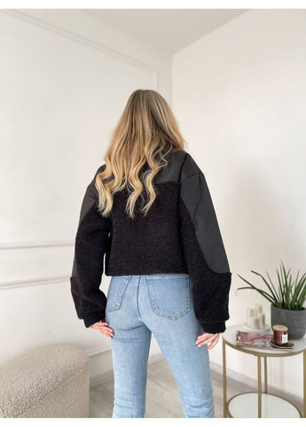 Черная женская куртка демисезон Osoblyva