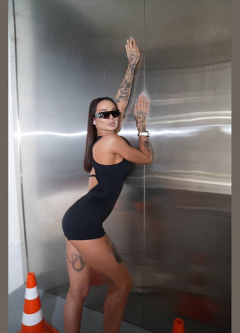 Спортивный комбинезон «4 бретели» (короткий) с чашками и пуш-ап, черного цвета, размер S Trends комбинезон-шорты однотонный чёрный спортивный