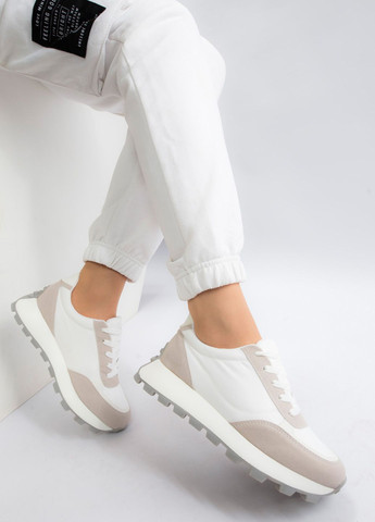 Білі всесезонні кросівки жіночі Fashion