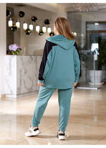 Спортивний костюм жіночий великих розмірів Style Point (349454921)