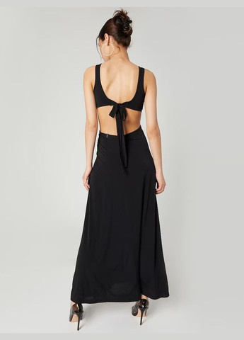 Черное платье About You