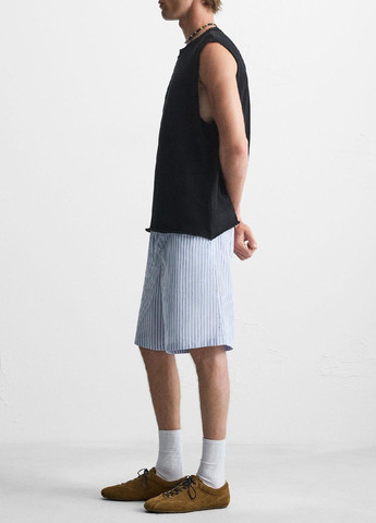 Чорна футболка Zara