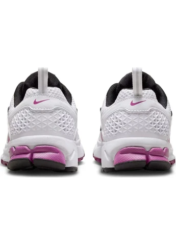 Белые кроссовки подростковые (gs) бело-фиолетовые hf6998-102 Nike VOMERO 5