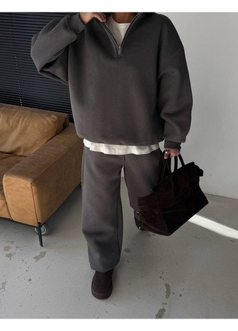 Женский костюм oversize из мягкой трикотажной ткани. No Brand (365639501)