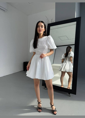 Молочное кэжуал платье N.Family однотонное