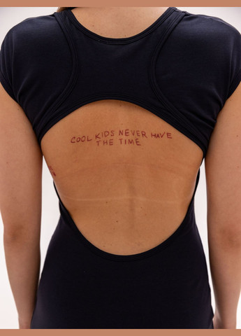 Чорна кежуал сукня жіноча фігурна з вирізами на спині довга Роза однотонна