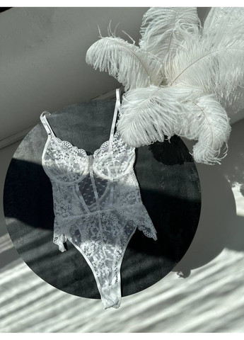 Боді біле мереживне з силуетними швами та акцентом на талії Vital-Textile 921/79 (361853733)