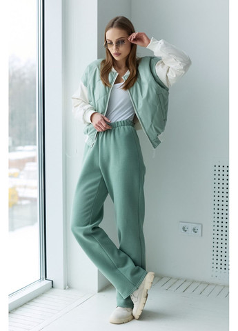 Зелена демісезонна зелена куртка-бомбер Seventeen