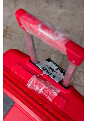 Валіза пластикова поліпропілен 100% MSB велика L, колір червоний No Brand 011 (361318341)