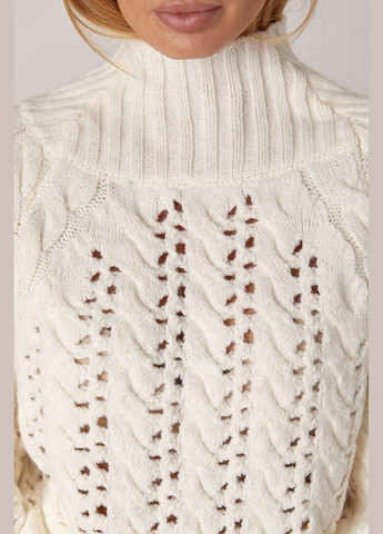 Молочный зимний вязаный свитер женский с ажурными узорами Lurex Свитер