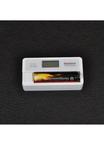 Зарядний пристрій для акумуляторів Soshine SC-S7 з LCD дисплеєм No Brand (332634720)