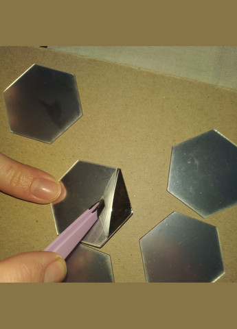 Дзеркальні наклейки шестикутні самоклейки 4.6 х 4 х 2см пластикові 12 шт набір No Brand (302243126)