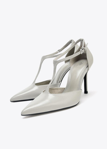 Zara Туфлі світло-сірий з штучна шкіра, іспанія — демісезон (361066447)