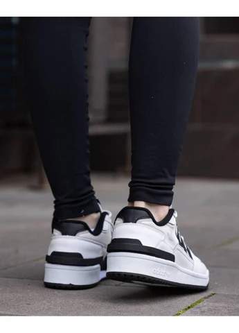 КРОСІВКИ ЖІНОЧІ ADIDAS FORUM LOW WHITE BLACK V3 АДІДАС ФОРУМ БІЛІ No Brand білі демісезони (391006712)