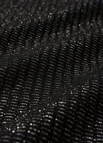 Чорний зимовий светр C&A