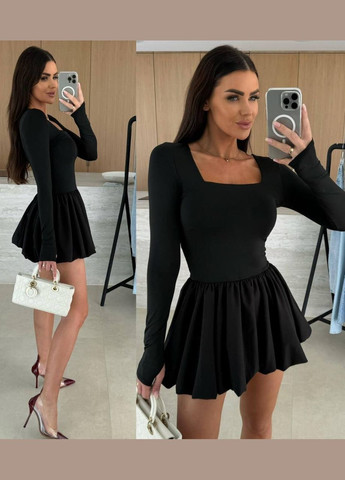 Чорна повсякденний жіноча міні-сукня з вирізом у зоні декольте та обʼємною спідницею з пишною спідницею Adelante однотонна