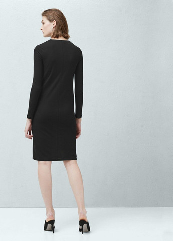 Черное кэжуал платье Mango