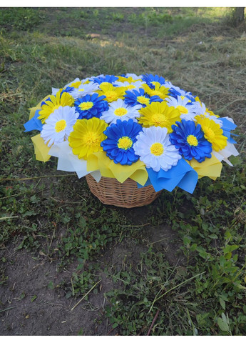 Букет з атласних стрічок ромашки No Brand (368672389)