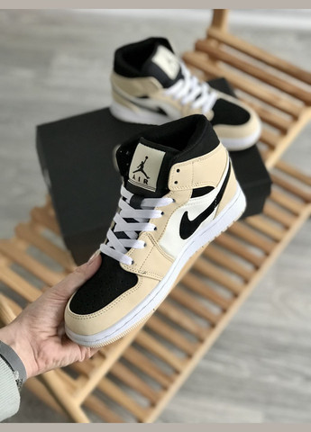 Кросівки жіночі і чоловічі Nike Air Jordan Retro 1 beige | Найк Аір Джордан Ретро 1 бежеві No Brand бежеві всесезони (307288667)