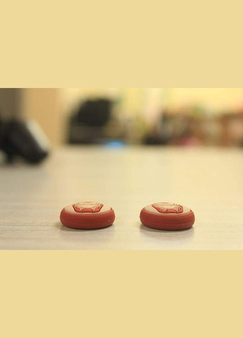 Силиконовые накладки для джойстика Playstation 3, 4, 5/PS3/PS4/PS5/Xbox (комплект 2 шт) Ironman No Brand (342099137)