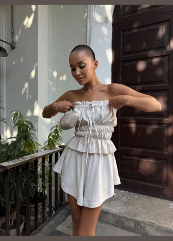 Жіночий лляний костюм з топом та шортами Avanti (342065879)