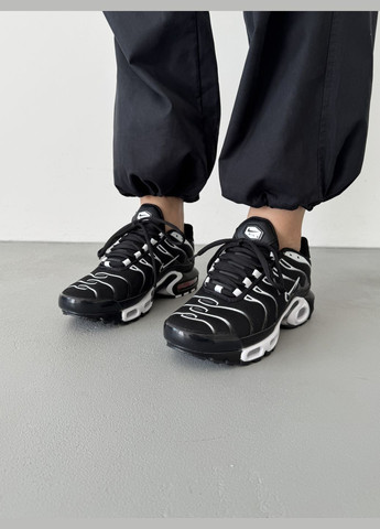 Чорні Осінні кросівки чоловічі і жіночі nike air max tn plus black | найк аір макс тн плюс чорні No Brand