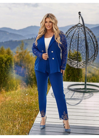 Костюм деловой, с зауженными брюками "Пиджак с вышивкой" мод ВДЖВ-1041, электрик, 52-54 No Brand (355469578)