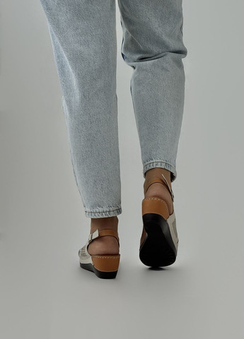 Босоніжки жіночі шкіряні на повну стопу Sherlock Soon (352836431)