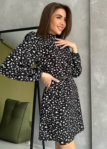 Черное кэжуал изящное легкое мини платье с абстрактным узором и рукавами фонарик Tik-Tak с абстрактным узором