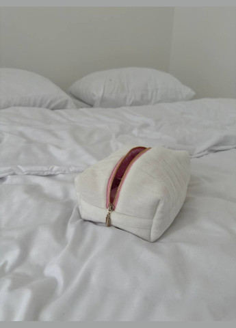 Косметичка велюрова білого кольору Magic (334708237)