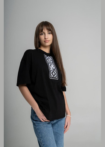 Черная женская оверсайз футболка с геометрической вышивкой "Низина" L-XL Melanika g-98 (285763835)