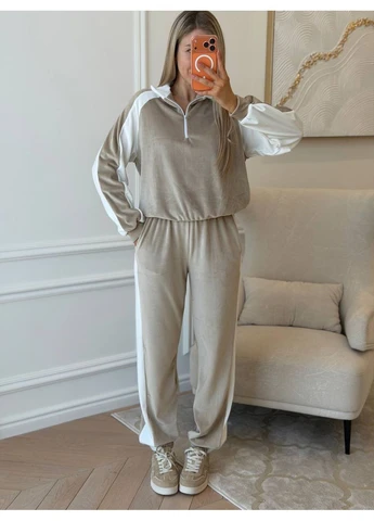 Женский спортивный костюм из мягкого велюра No Brand (381772967)