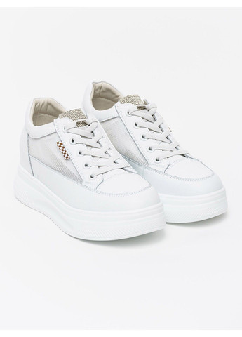Белые демисезонные женские кроссовки 1100092 Buts